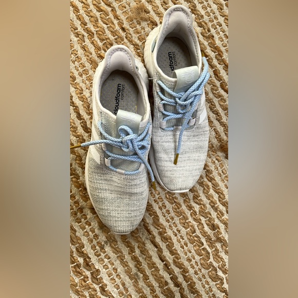 Adidas cloud foam sneakers - Picture 2 of 5